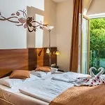 Hotel Patak Park (adults Only)