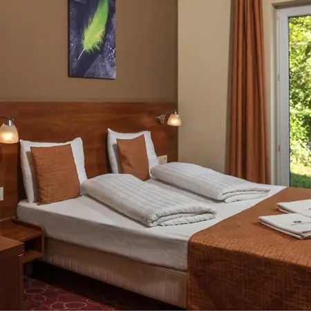酒店 Patak Park (adults Only) 3*