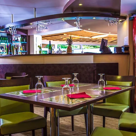 Patak Park Hotel 3*