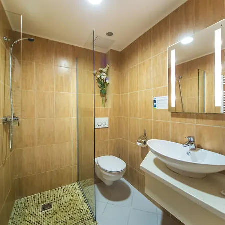 Hotel Patak Park