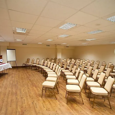 호텔 Patak Park (adults Only) 3*