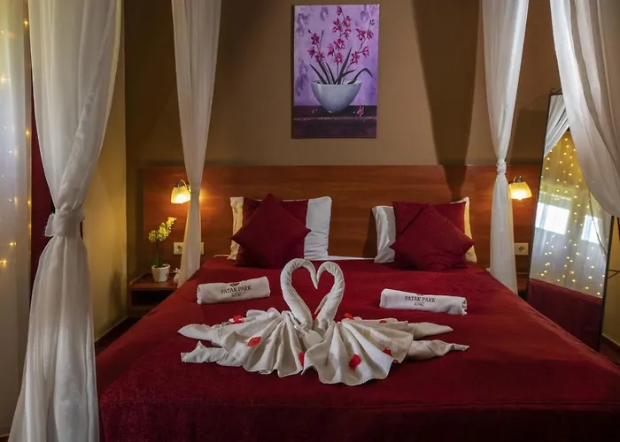 Patak Park Hotel 3*